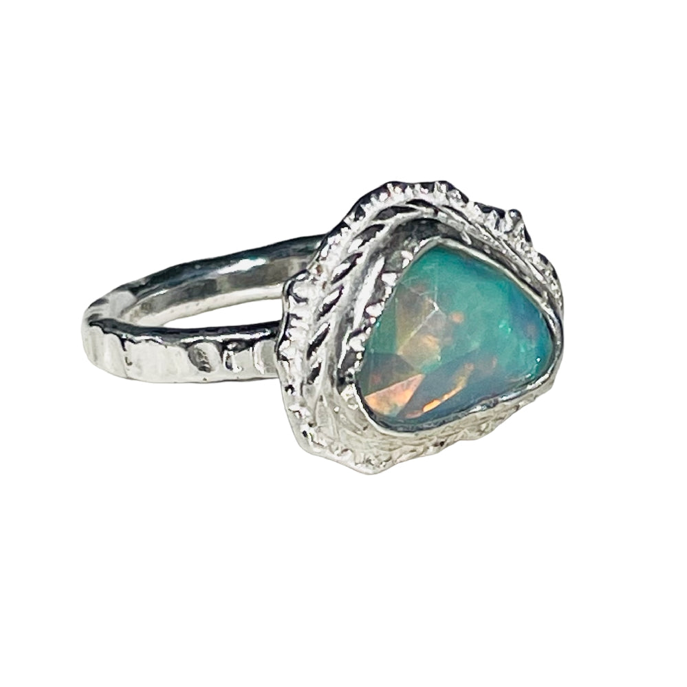 Genuine Opal Ring Welo-Opal Solitaire 925 Silver Ring with store Edelopal