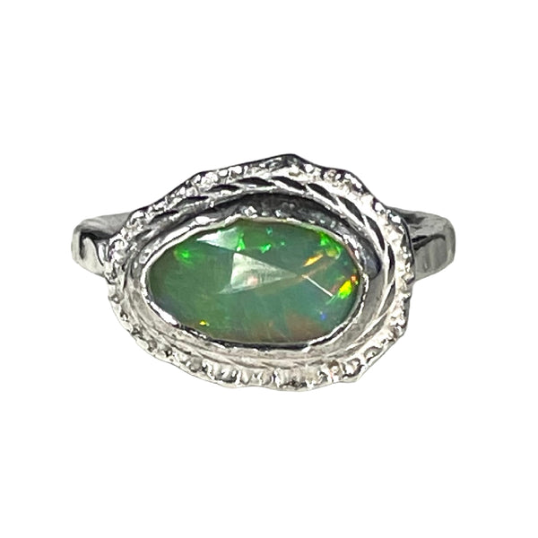 Welo Opal Gemstone Ring